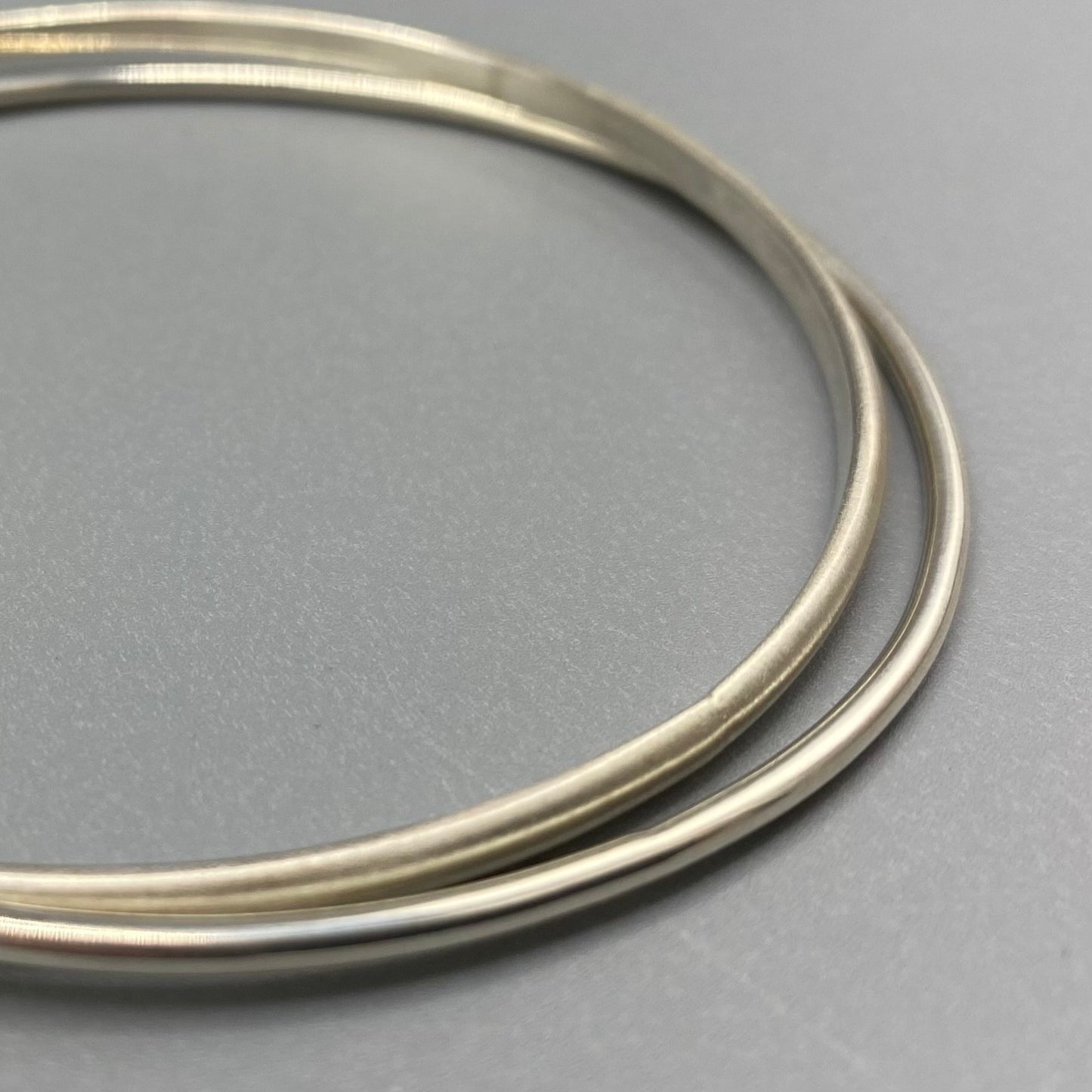 Silver interlinked Bangles - Sarah McCallum