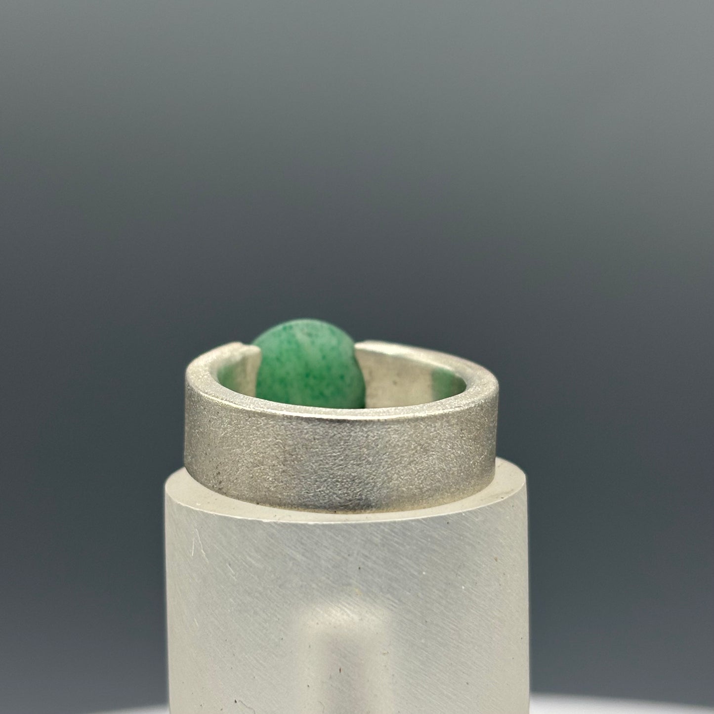 Anthony Feiler – Ring: Jade Stone on Brushed Silver Band