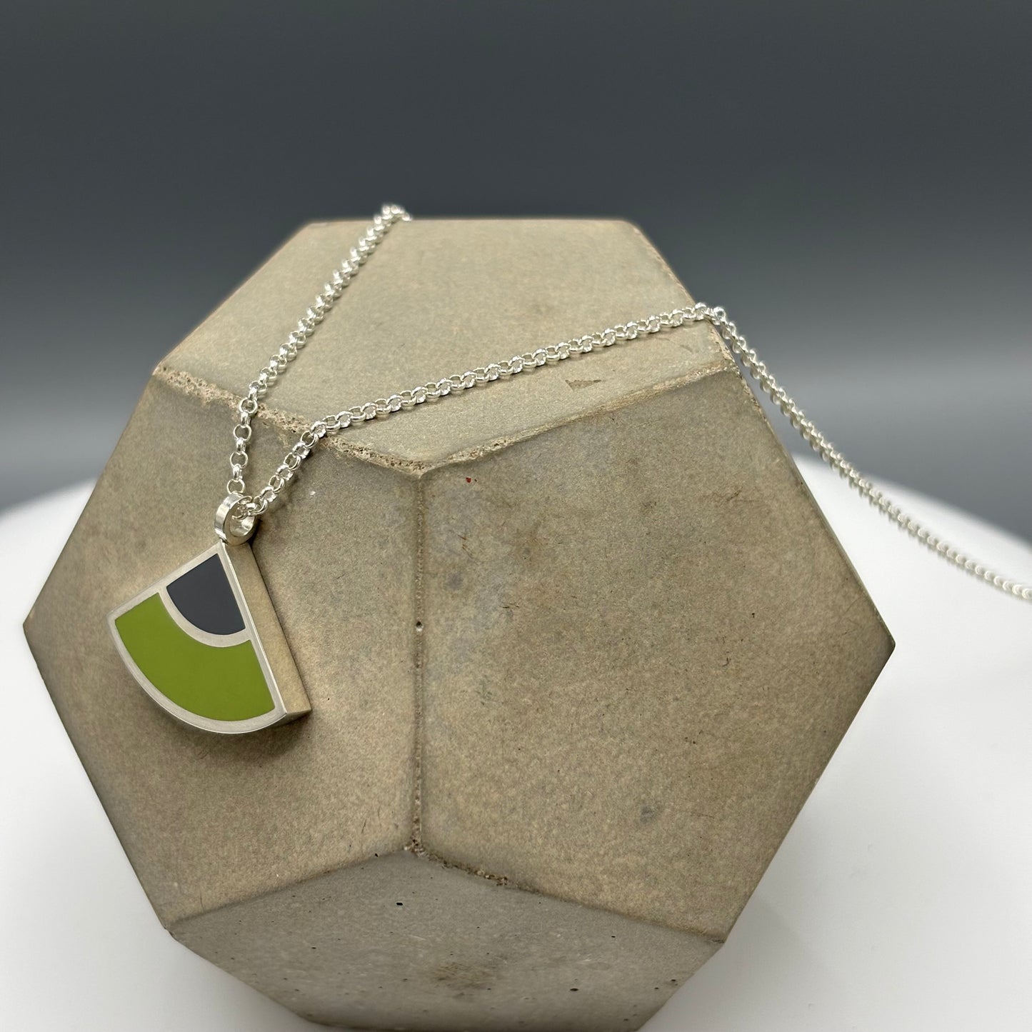 Wilde Works – Sterling Silver and Resin 'New Quarter' Pendant