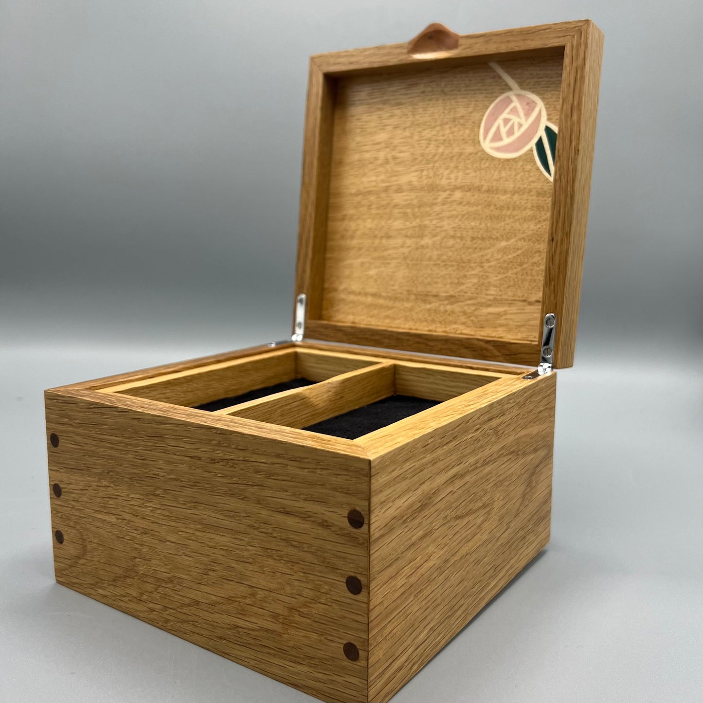 TT Designs - Jewellery Box 'Macintosh Rose'