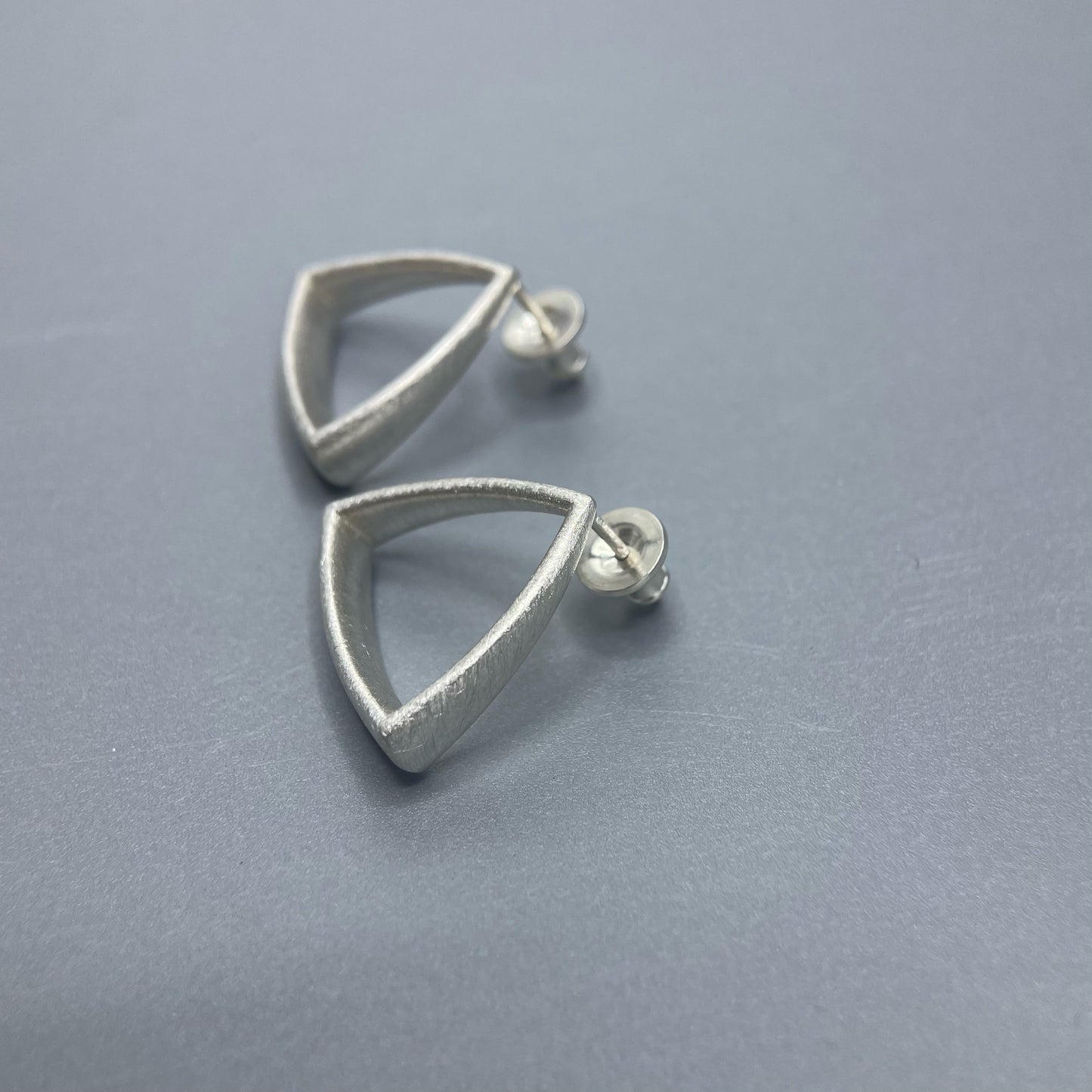 Sheng Zhang - Curved Curves Framed Triangle Earrings