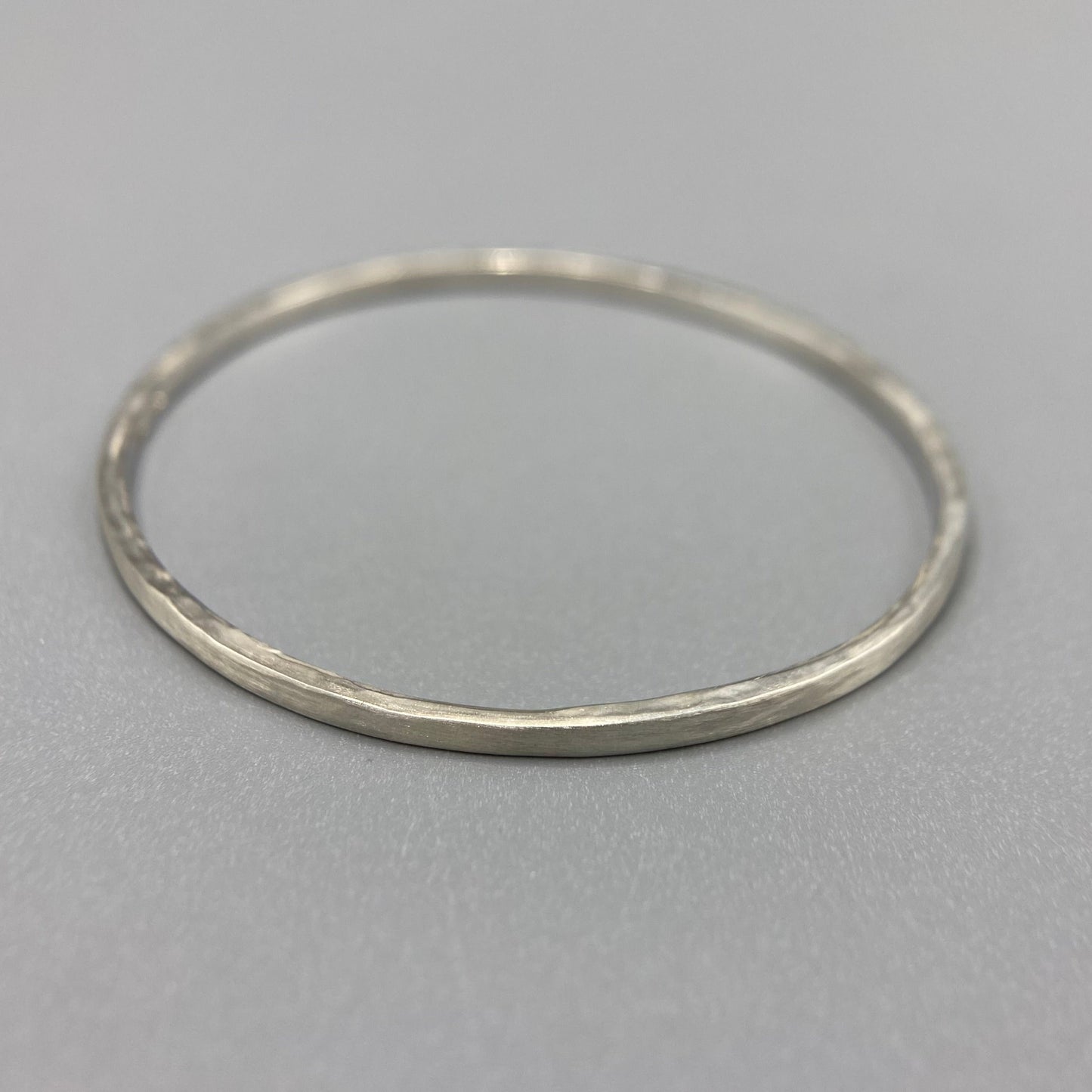 Oval Bangle - Sarah McCallum