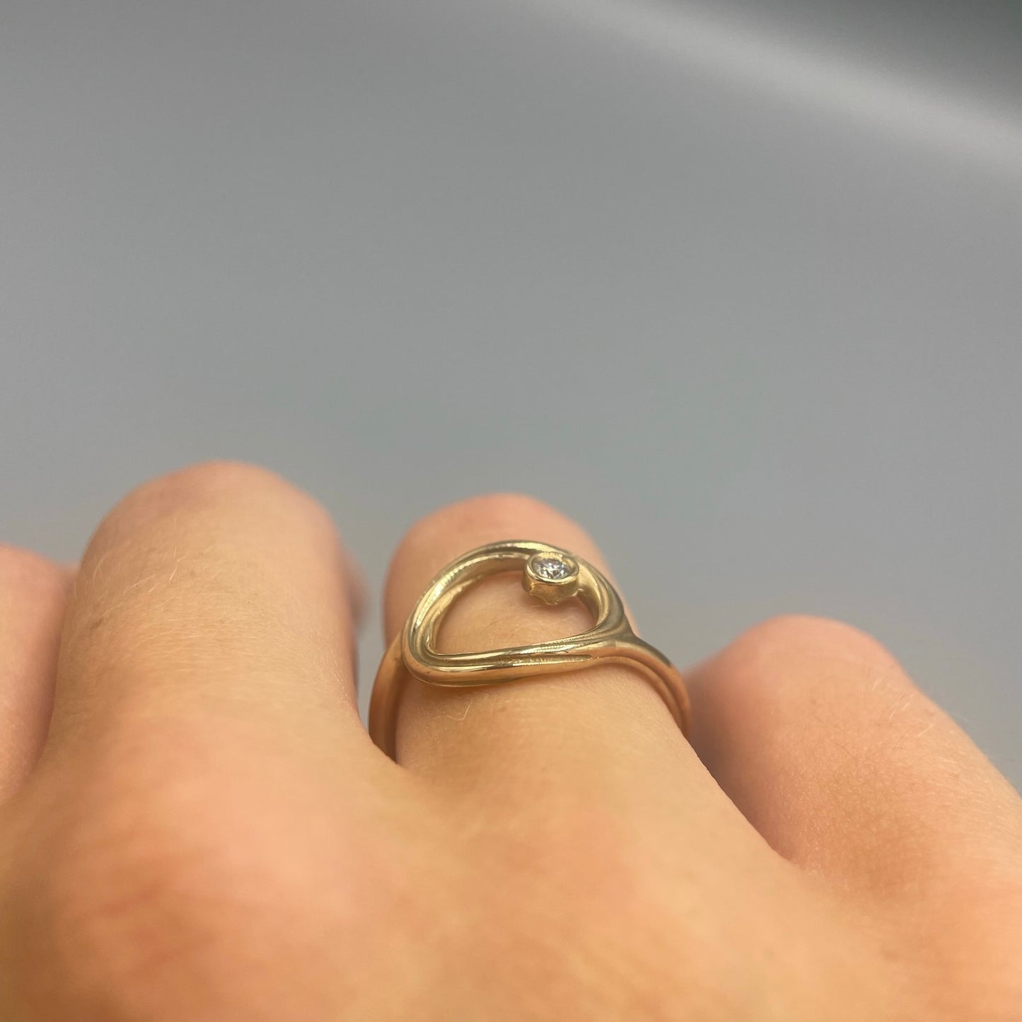 Alice Gow - Twist Continuum Ring 9ct Yellow Gold (size P) - Diamond