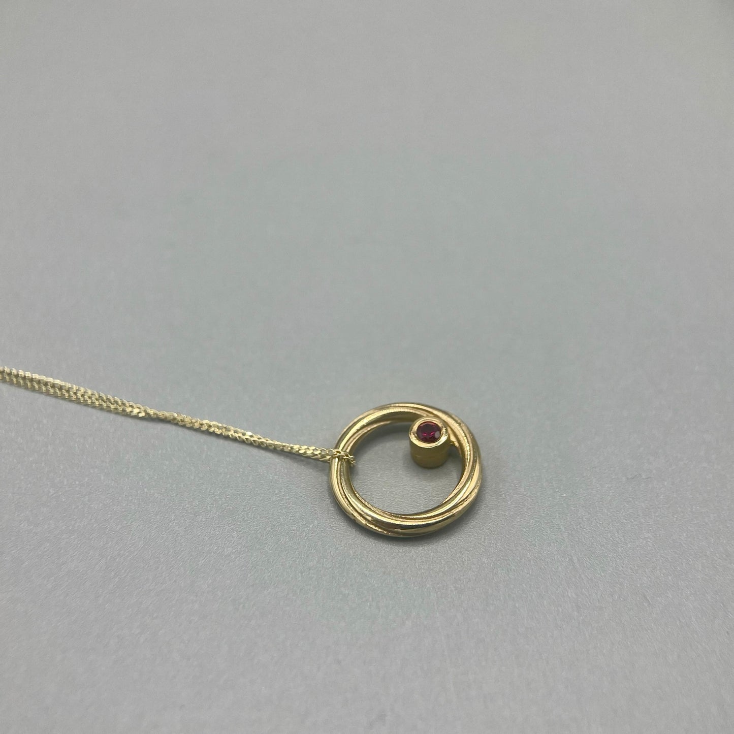 Alice Gow - Twist Continuum Pendant 9ct Yellow Gold: Double Facing Diamond and Ruby