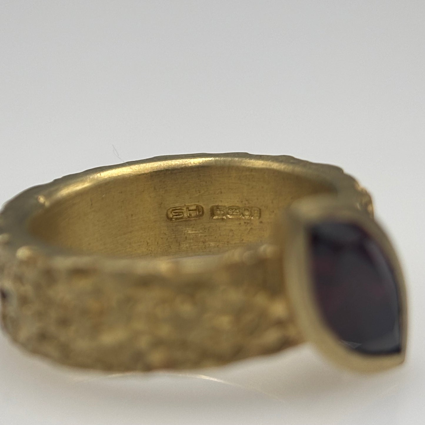 Susi Hines – 18ct Gold Plated Etched Silver Ring with Marquis Garnet