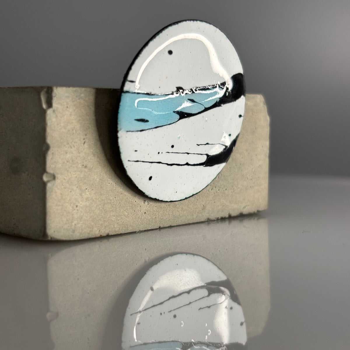 Judit Patkos – Small Blue Splash! Copper Enamel Circle Brooch