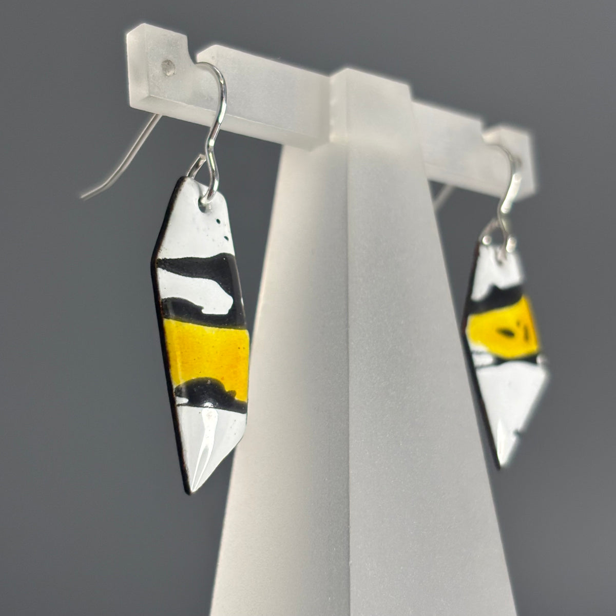 Judit Patkos – Yellow Splash! Angular Earrings